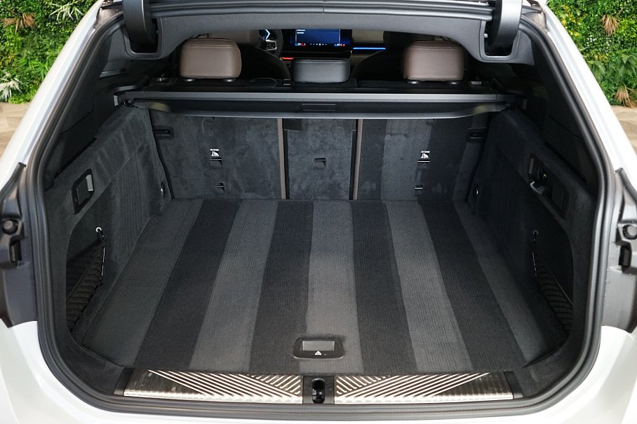 BMW Řada 5 540d Touring xDrive