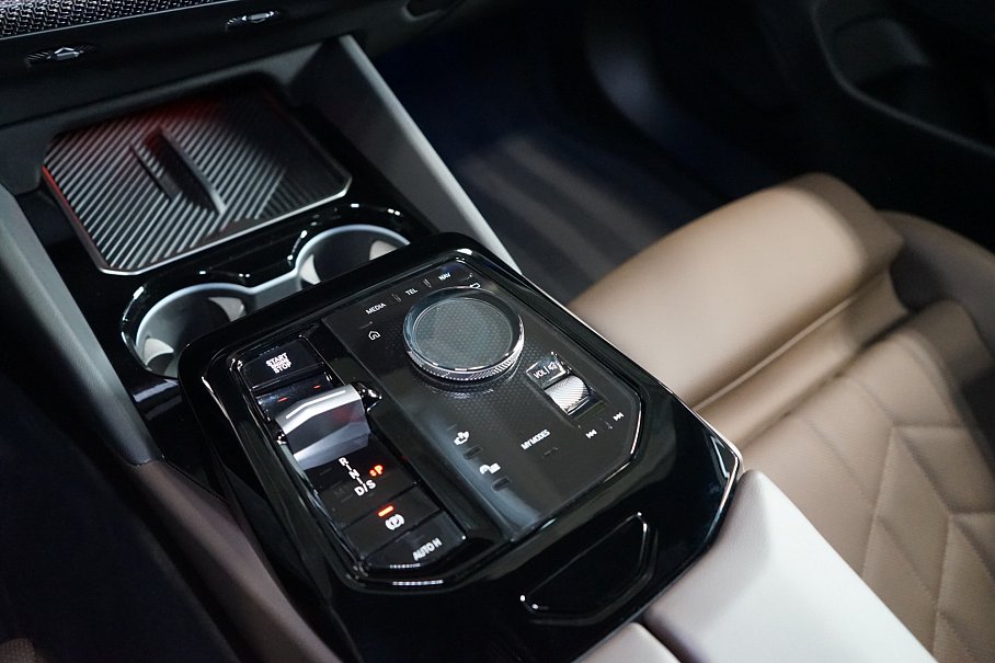 BMW Řada 5 540d Touring xDrive