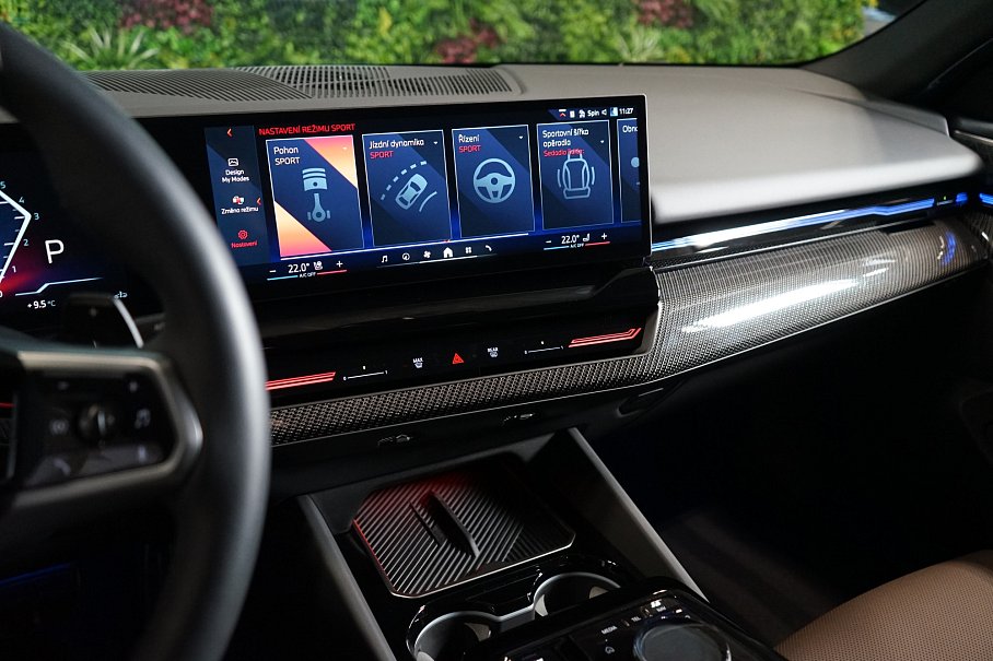 BMW Řada 5 540d Touring xDrive