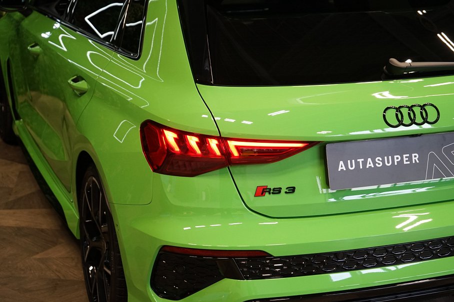 Audi RS 3 Sportback 2.5 TFSI quattro