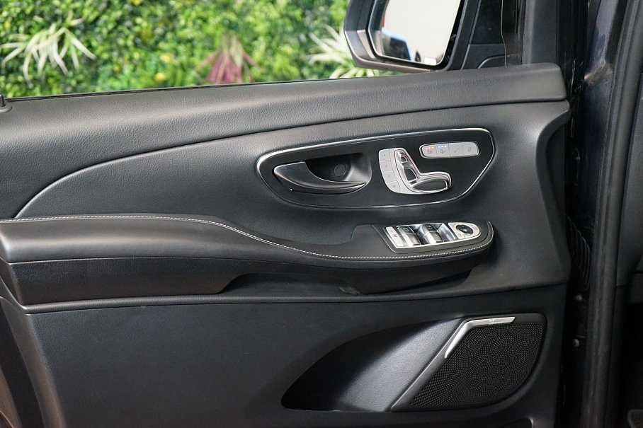 Mercedes-Benz Třída V 300d 4Matic