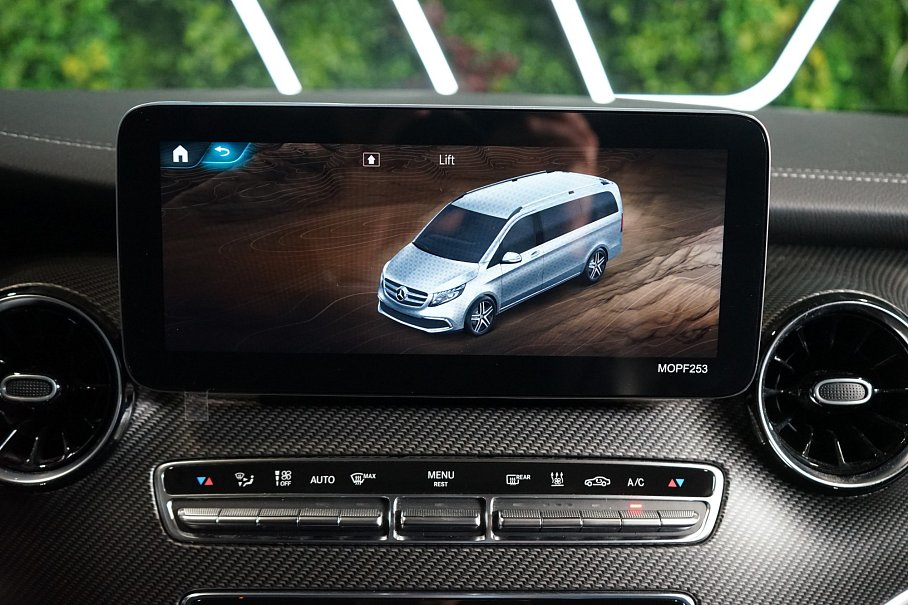 Mercedes-Benz Třída V 300d 4Matic