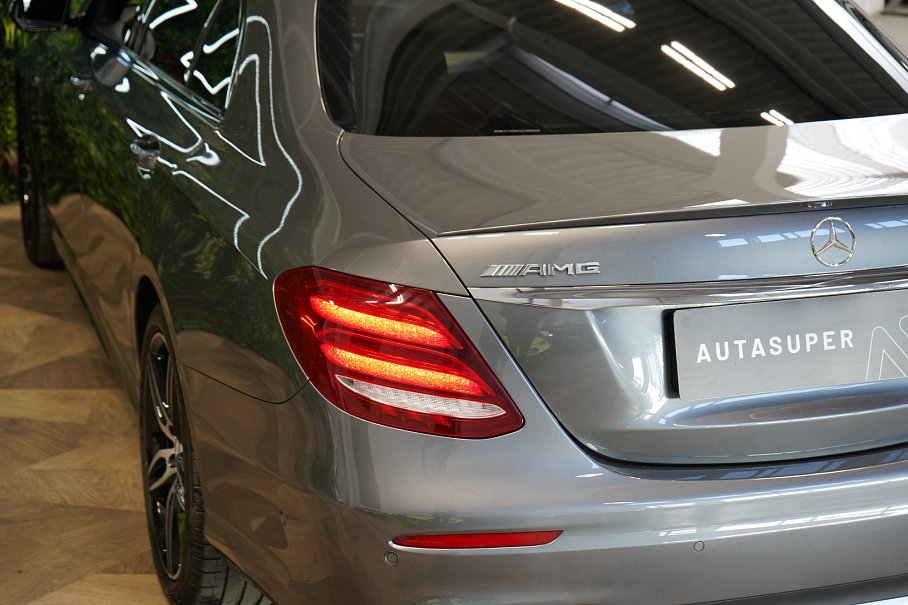Mercedes-Benz Třída E 43 AMG 4Matic