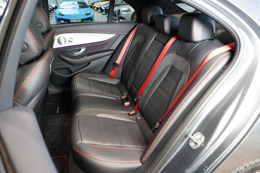 Mercedes-Benz Třída E 43 AMG 4Matic