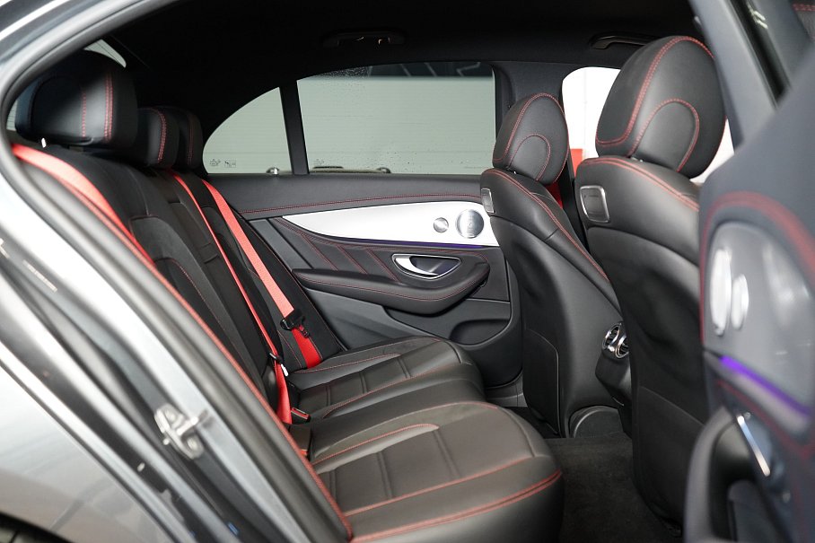 Mercedes-Benz Třída E 43 AMG 4Matic