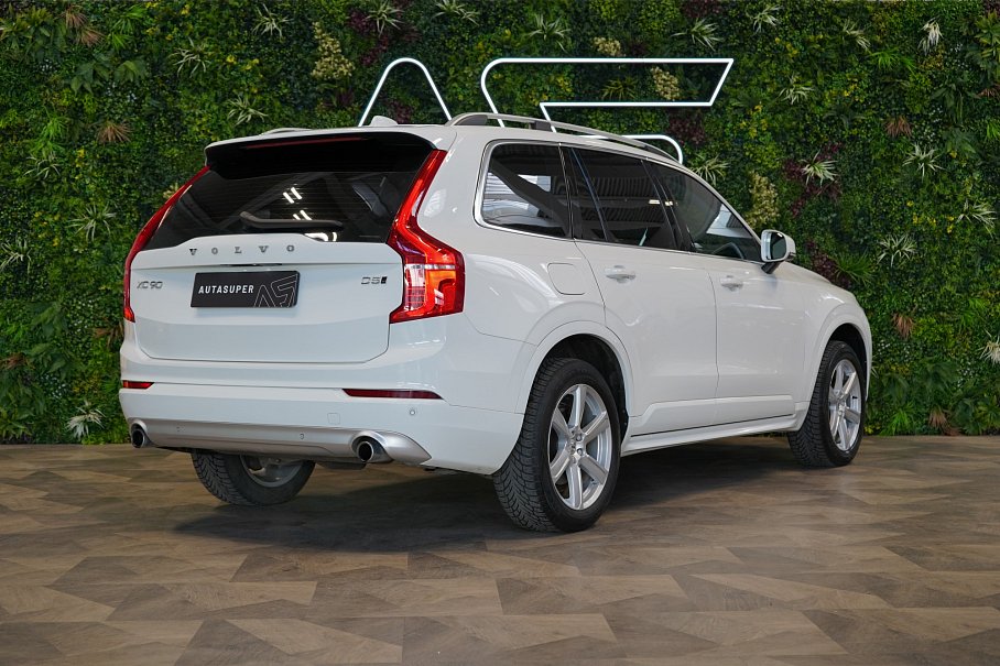 Volvo XC90 D5 AWD Momentum