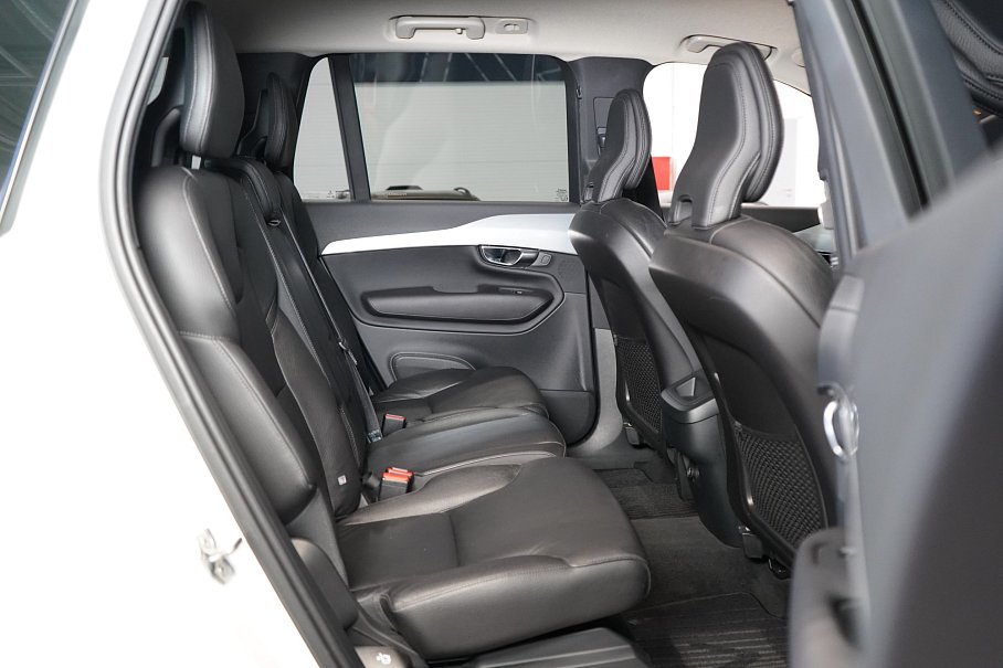 Volvo XC90 D5 AWD Momentum
