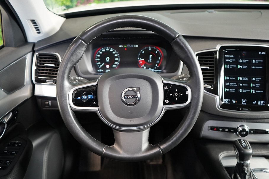 Volvo XC90 D5 AWD Momentum