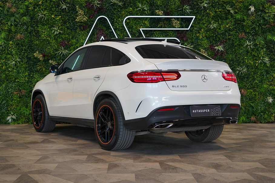 Mercedes-Benz GLE 500 4Matic Coupé Orange Art