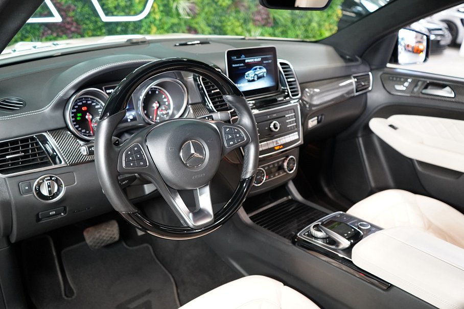 Mercedes-Benz GLE 500 4Matic Coupé Orange Art