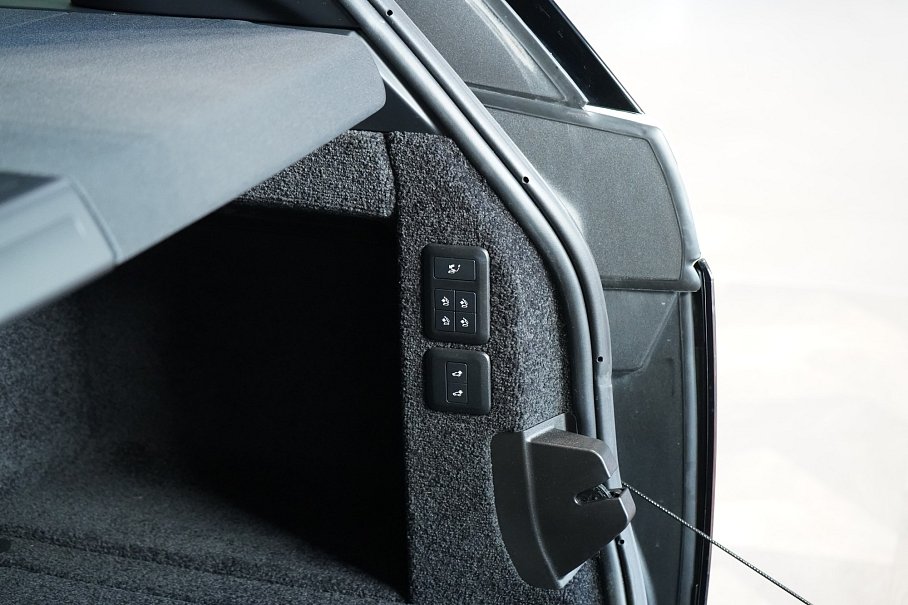 Land Rover Range Rover P525 Fifty