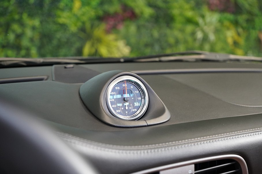 Porsche 911 997.2 Carrera 4 Cabriolet