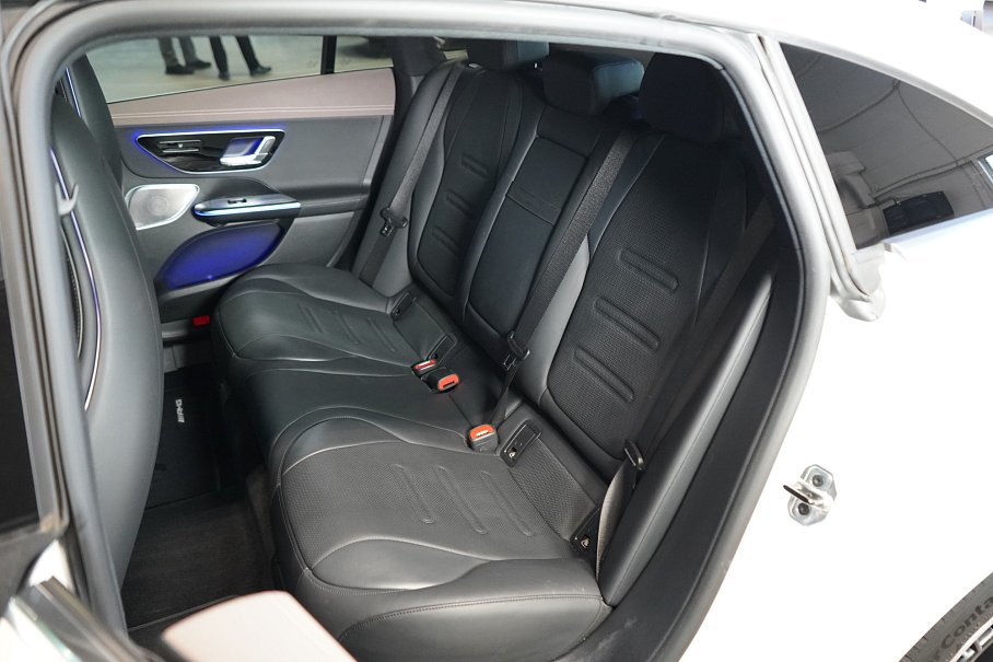 Mercedes-Benz EQE 53 AMG 4Matic+