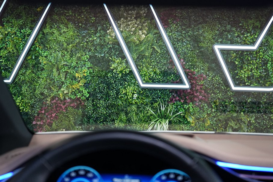 Mercedes-Benz EQE 53 AMG 4Matic+