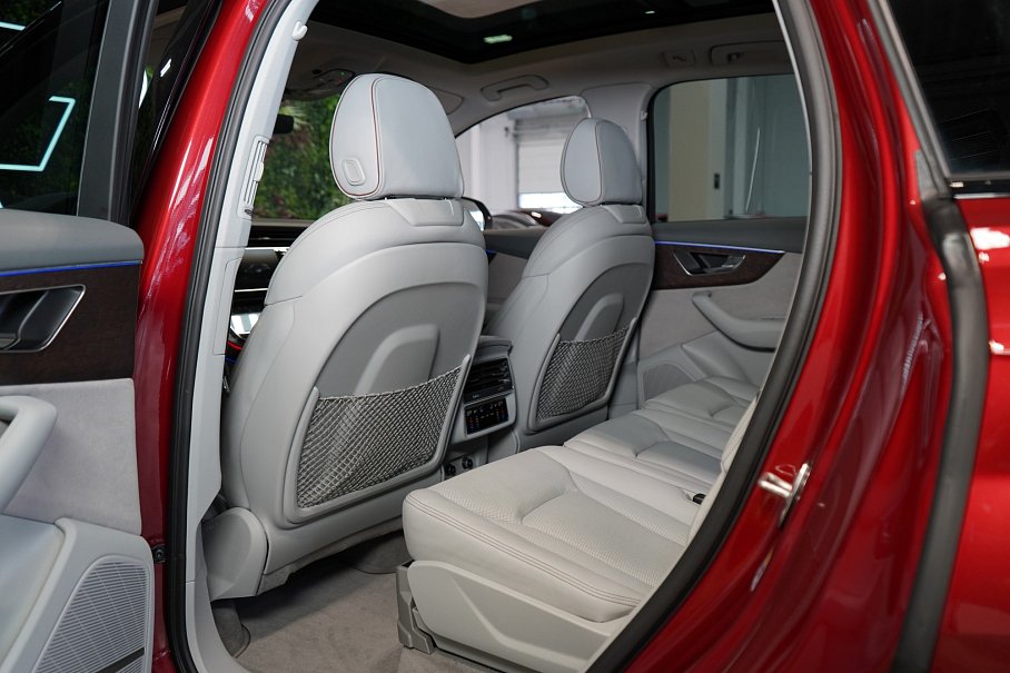 Audi Q7 50 TDI quattro