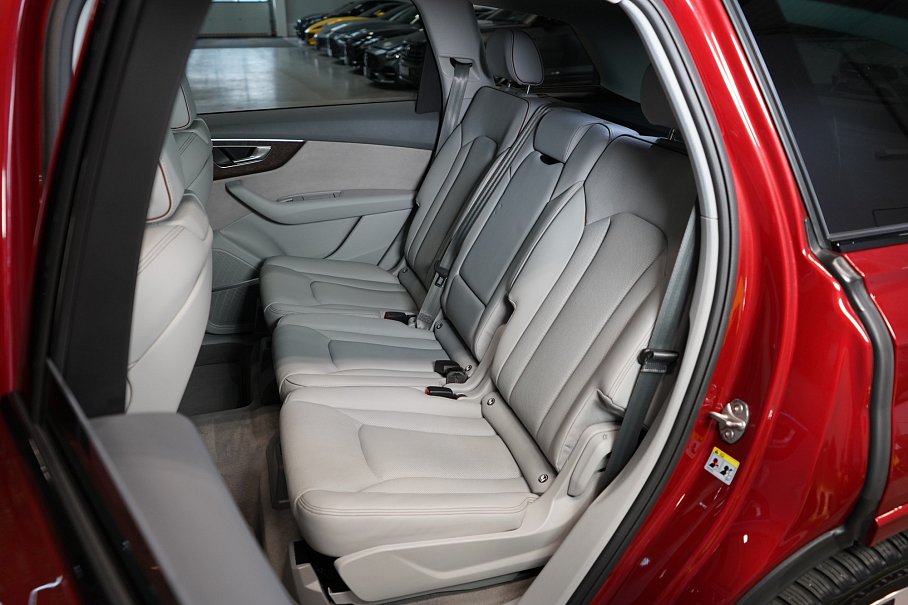 Audi Q7 50 TDI quattro