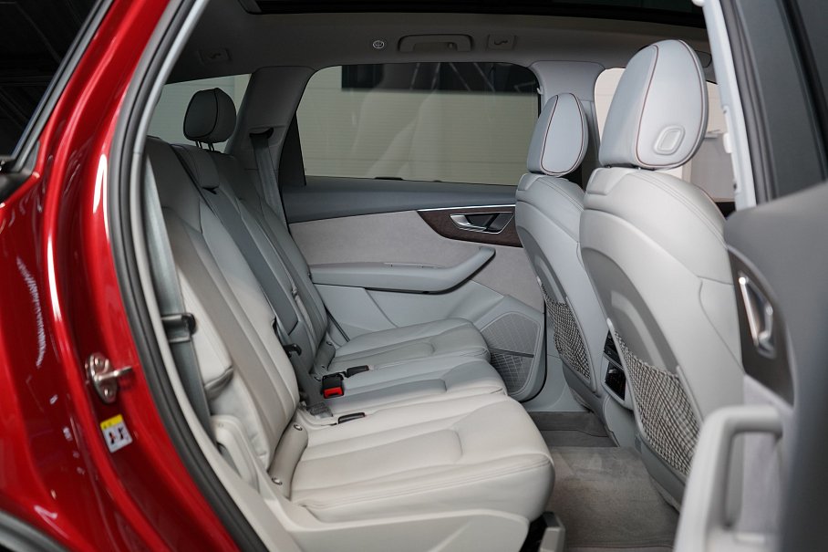 Audi Q7 50 TDI quattro