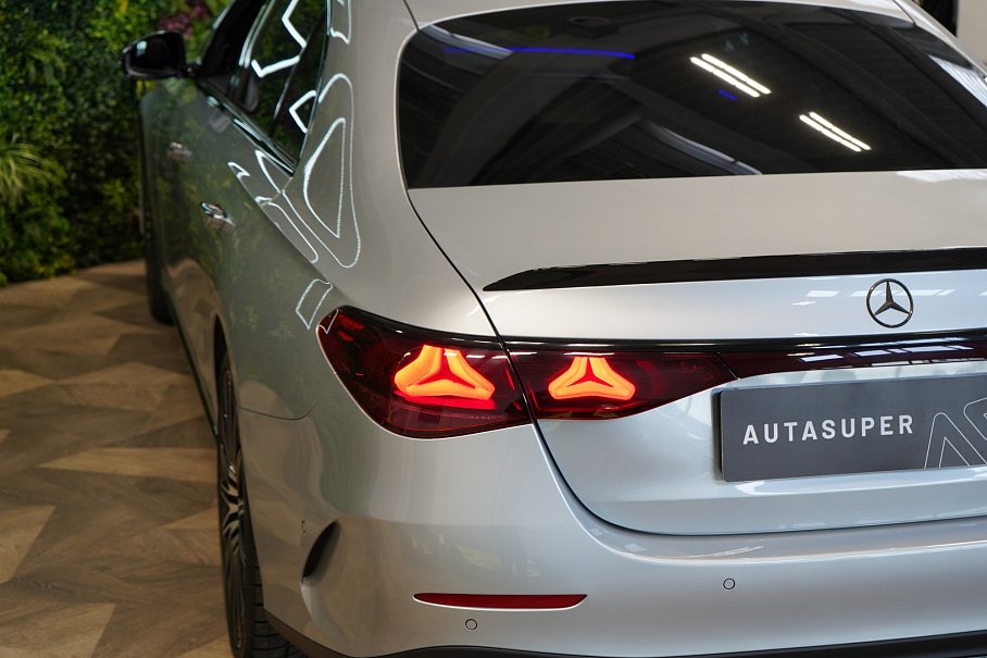 Mercedes-Benz Třída E 450d 4Matic