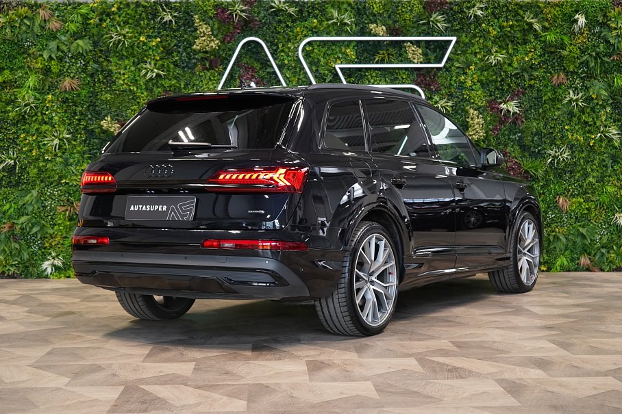 Audi Q7 50 TDI quattro