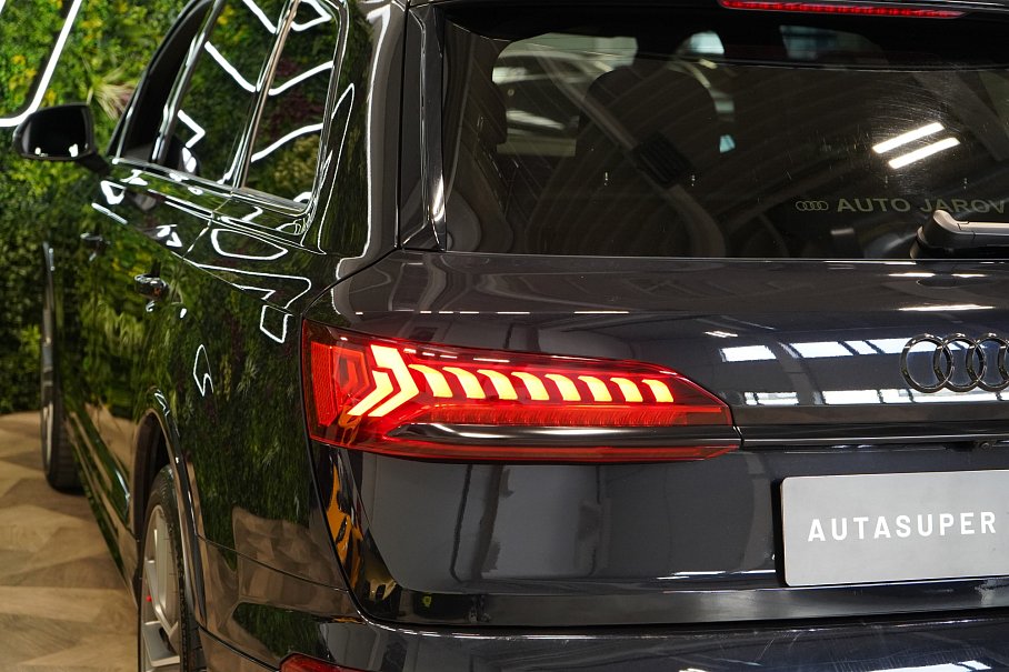 Audi Q7 50 TDI quattro