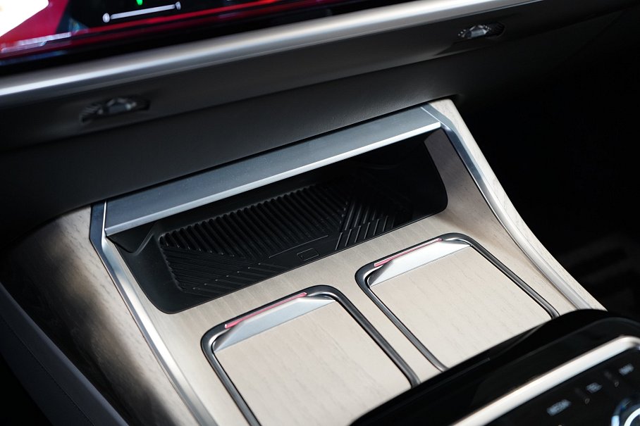 BMW Řada 7 750e xDrive