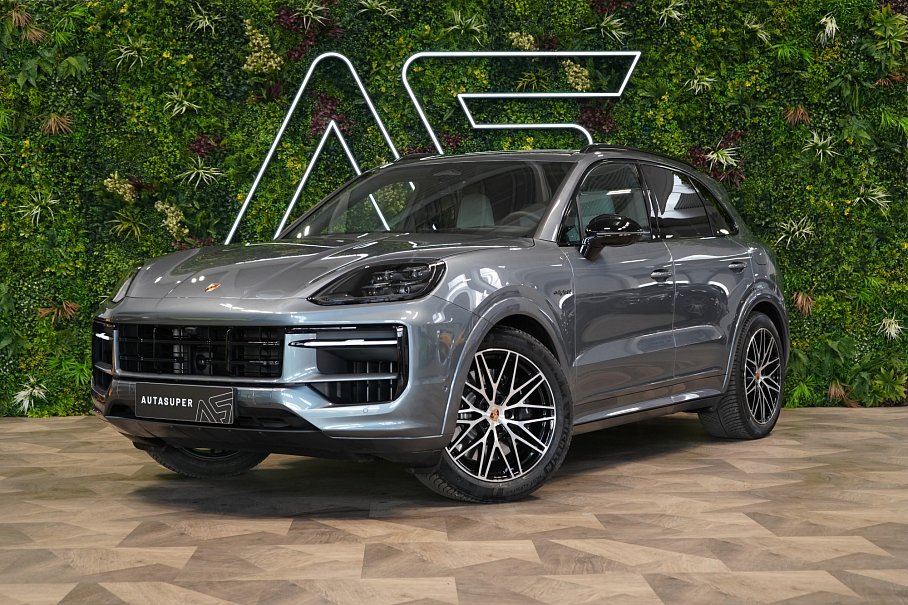 Porsche Cayenne S E-Hybrid Black Edition