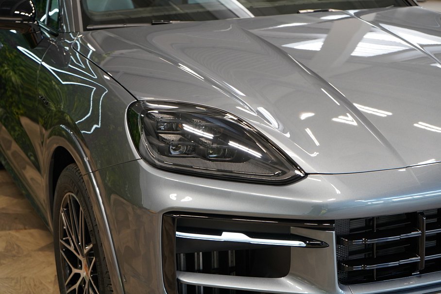 Porsche Cayenne S E-Hybrid Black Edition