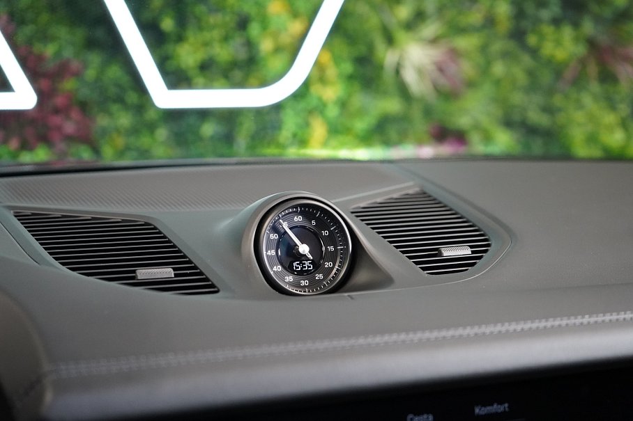 Porsche Cayenne S E-Hybrid Black Edition