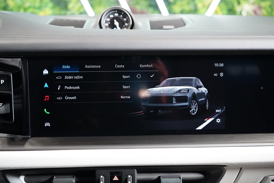 Porsche Cayenne S E-Hybrid Black Edition