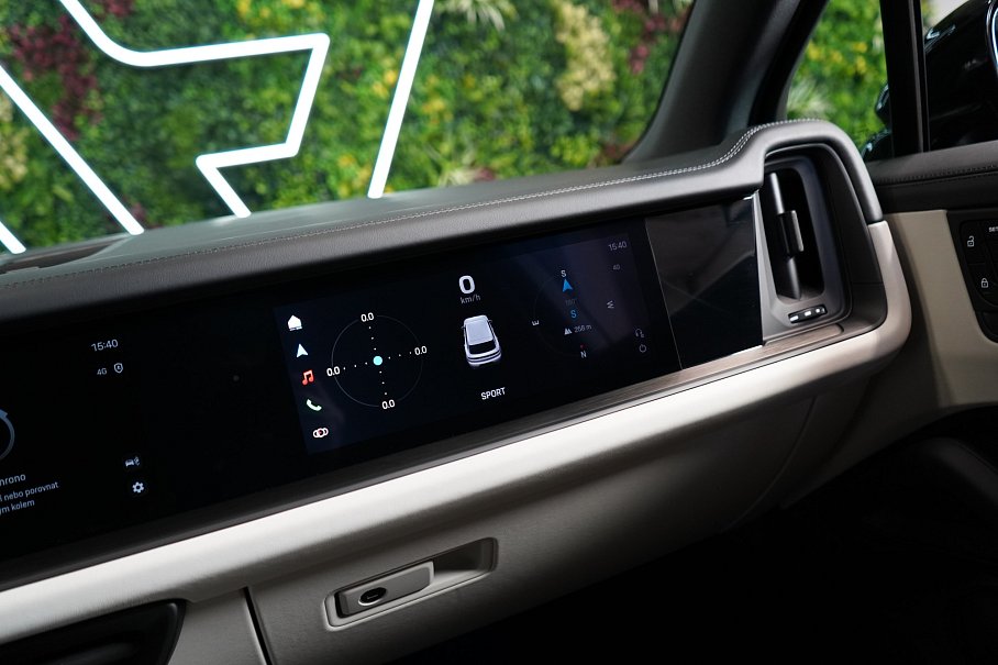 Porsche Cayenne S E-Hybrid Black Edition