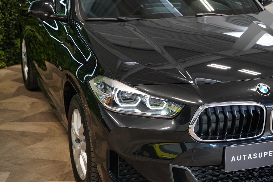 BMW X2 20i
