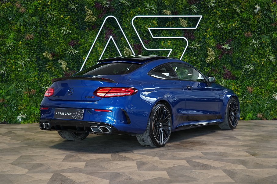 Mercedes-Benz Třída C 63s AMG