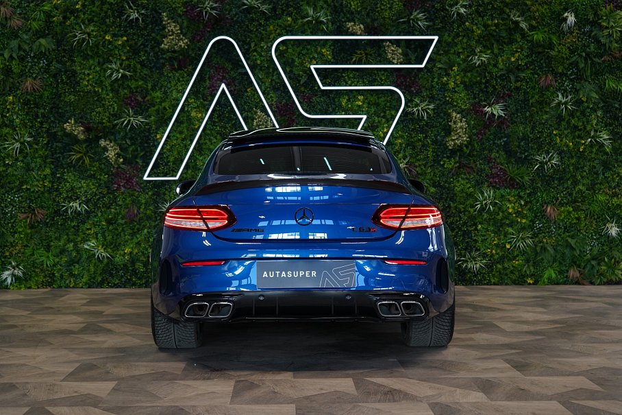 Mercedes-Benz Třída C 63s AMG