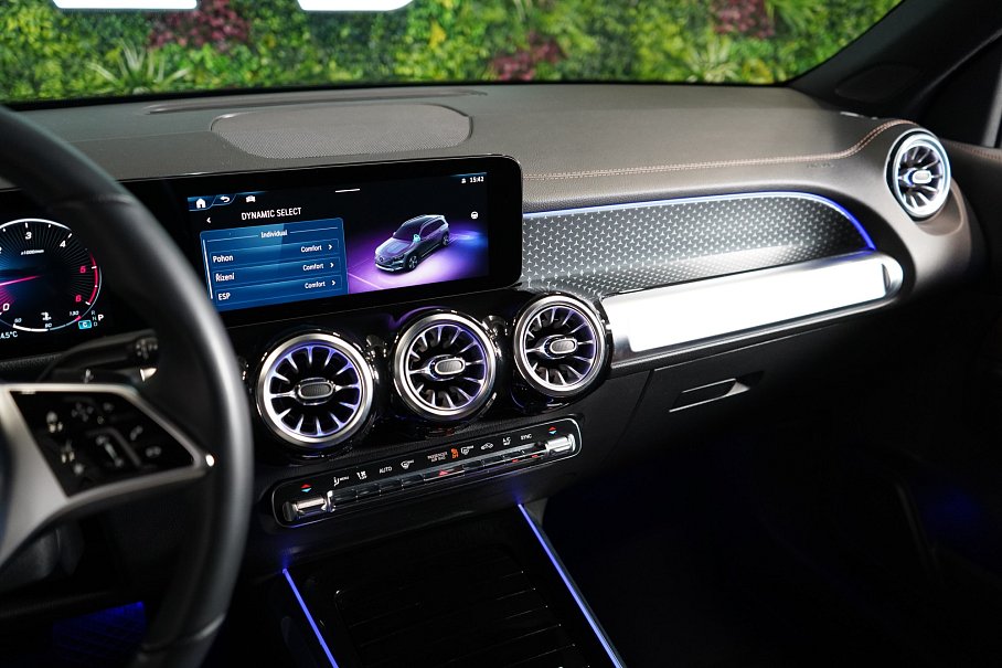 Mercedes-Benz GLB 220d 4Matic