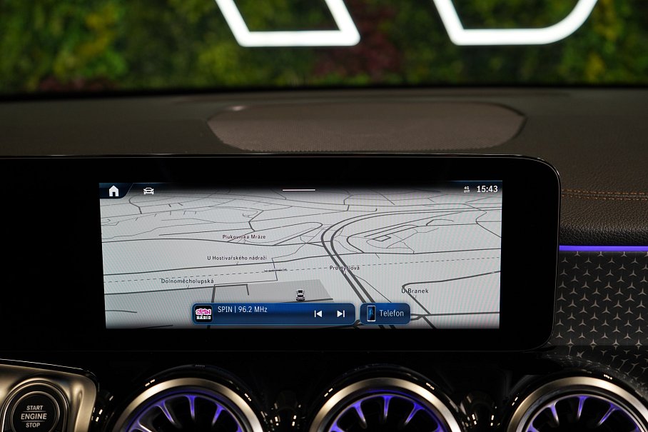 Mercedes-Benz GLB 220d 4Matic