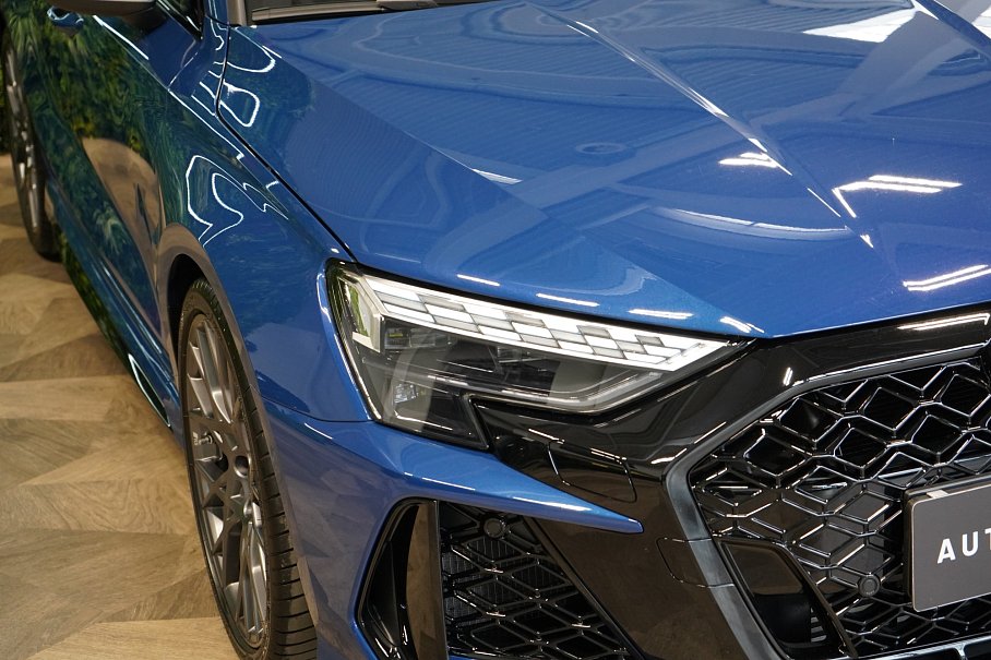 Audi RS 3 2.5 TFSI quattro