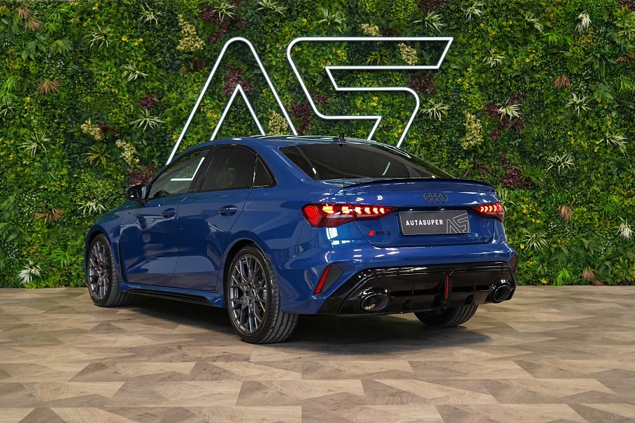 Audi RS 3 2.5 TFSI quattro