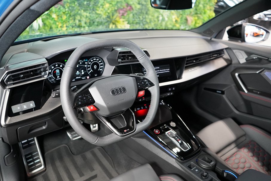 Audi RS 3 2.5 TFSI quattro