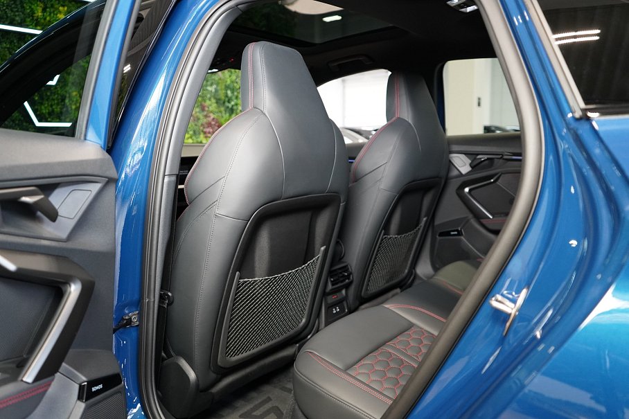 Audi RS 3 2.5 TFSI quattro