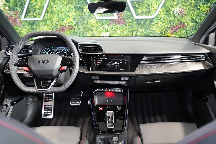 Audi RS 3 2.5 TFSI quattro