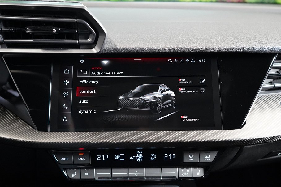 Audi RS 3 2.5 TFSI quattro