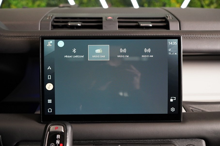 Land Rover Defender D300 130 First Edition