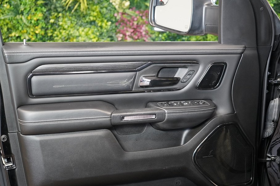 Dodge RAM 1500 Limited 4x4 eTorque