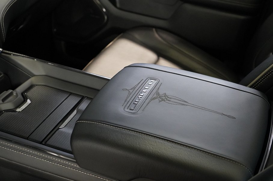 Dodge RAM 1500 Limited 4x4 eTorque