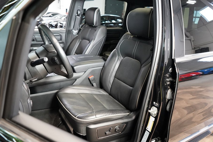 Dodge RAM 1500 Limited 4x4 eTorque