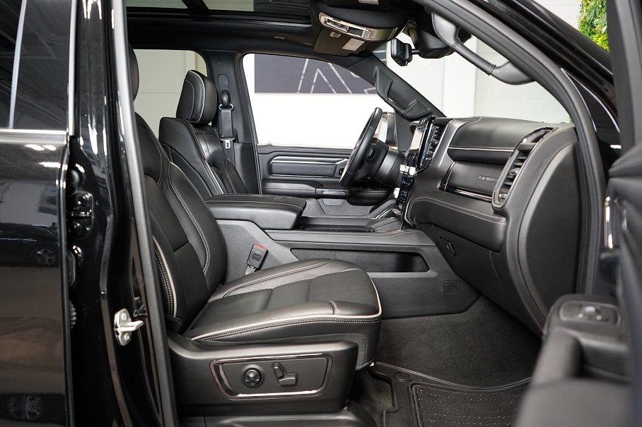 Dodge RAM 1500 Limited 4x4 eTorque