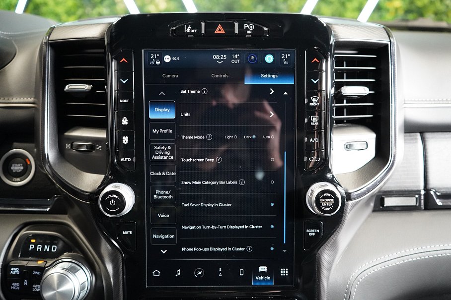 Dodge RAM 1500 Limited 4x4 eTorque