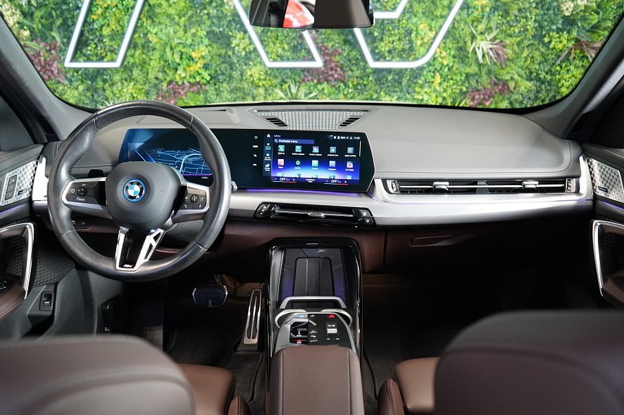 BMW IX1 xDrive 30