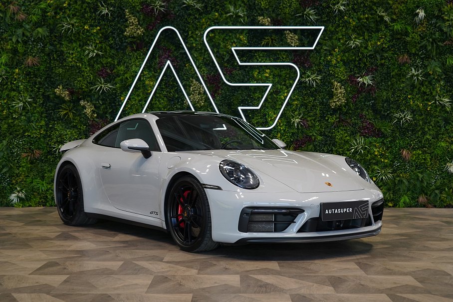 Porsche 911 992 Carrera GTS