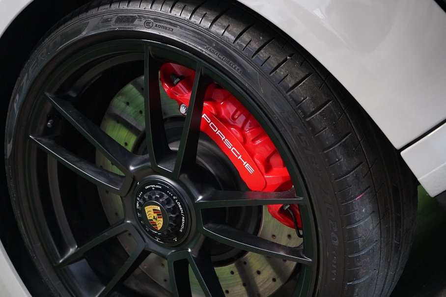 Porsche 911 992 Carrera GTS